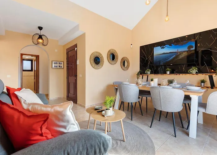 Te Mahana Nei House * コスタ・カルマ