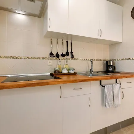 Te Mahana Nei House Holiday home *